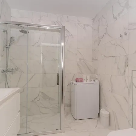 Mary Ann * 察夫塔特